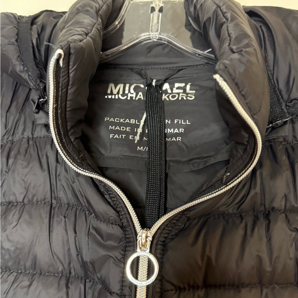 Michael Kors Women's Black Packable Hooded Puffer Jacket - Picture 6 of 16